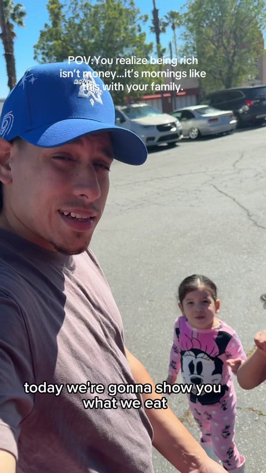 Post 3 by Ciros Burdier on TikTok (video)