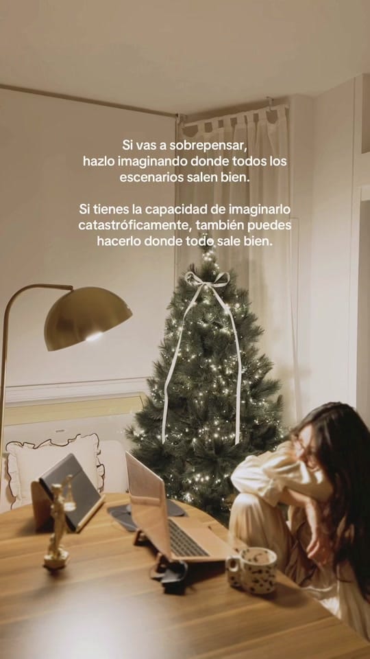Post 3 by 𝐘𝐨𝐡𝐚𝐧𝐚 𝐂𝐥𝐚𝐮𝐝𝐢𝐧𝐨 on TikTok (video)
