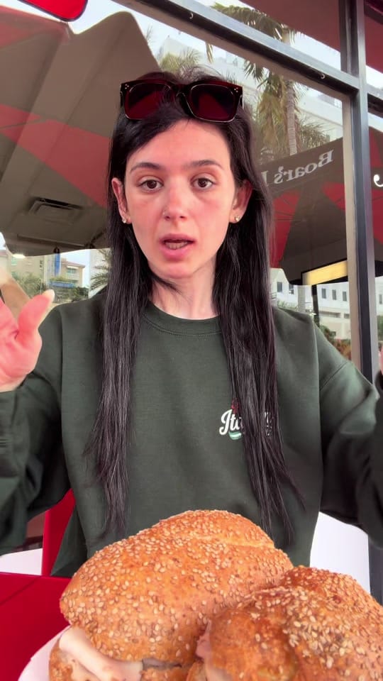 Post 1 by alexa_aronson on TikTok (video)