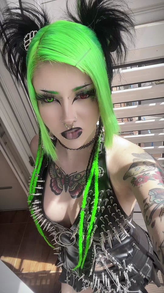 Post 6 by (Mar)emoto on TikTok (video)