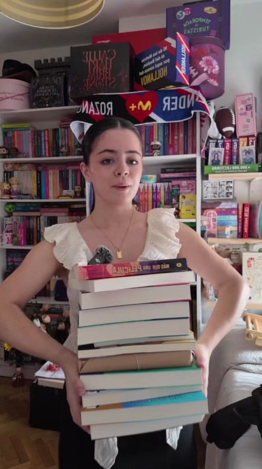 Post 1 by Sara Hernández on TikTok (video)