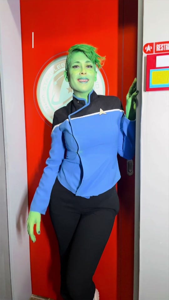 Post 6 by Vampisaurus on TikTok (video)