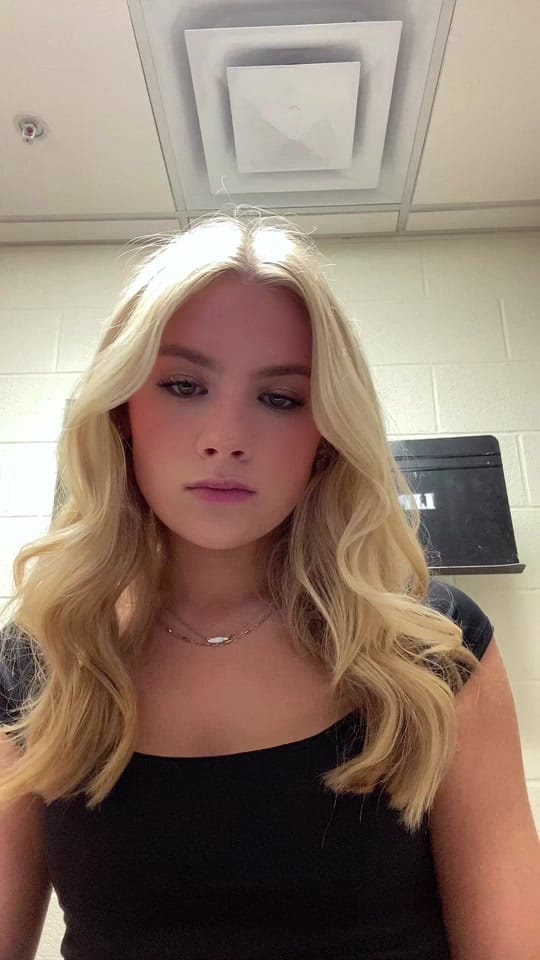 Post 3 by Dani Nicole on TikTok (video)