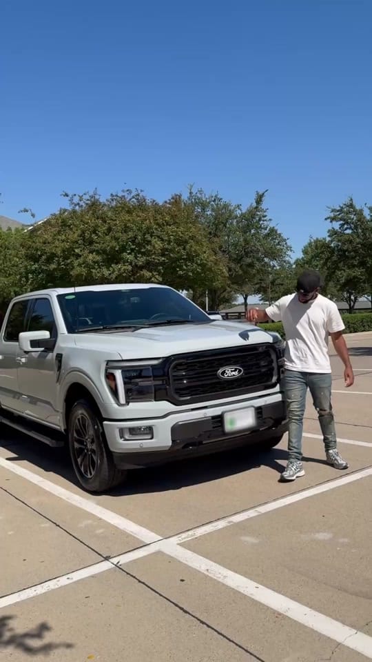 Post 8 by Tayveon Henry on TikTok (video)