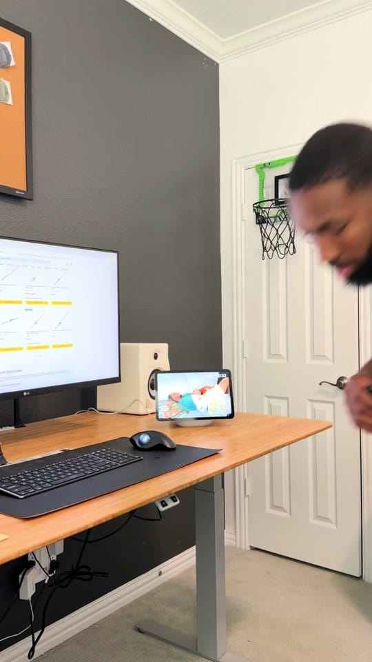 Post 1 by Tayveon Henry on TikTok (video)