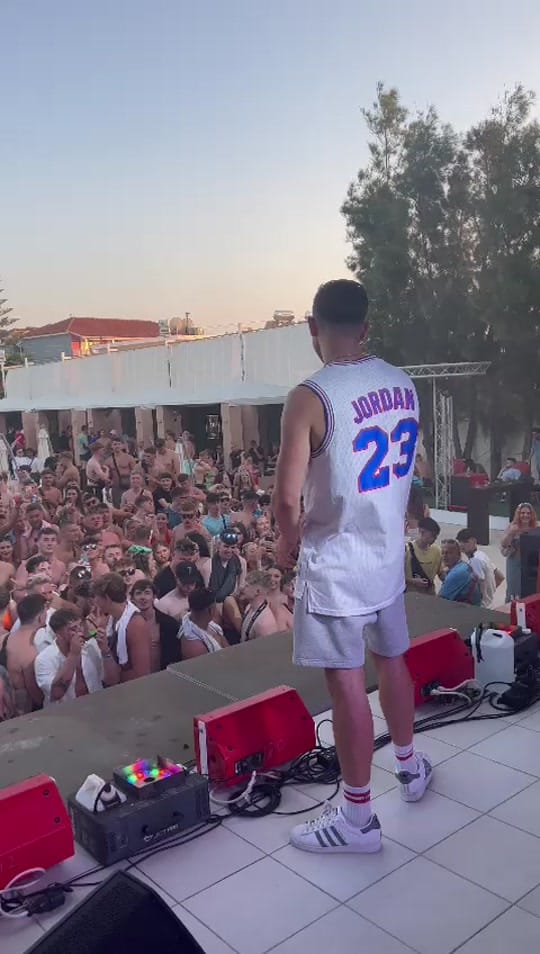 Post 3 by jordan davies on TikTok (video)