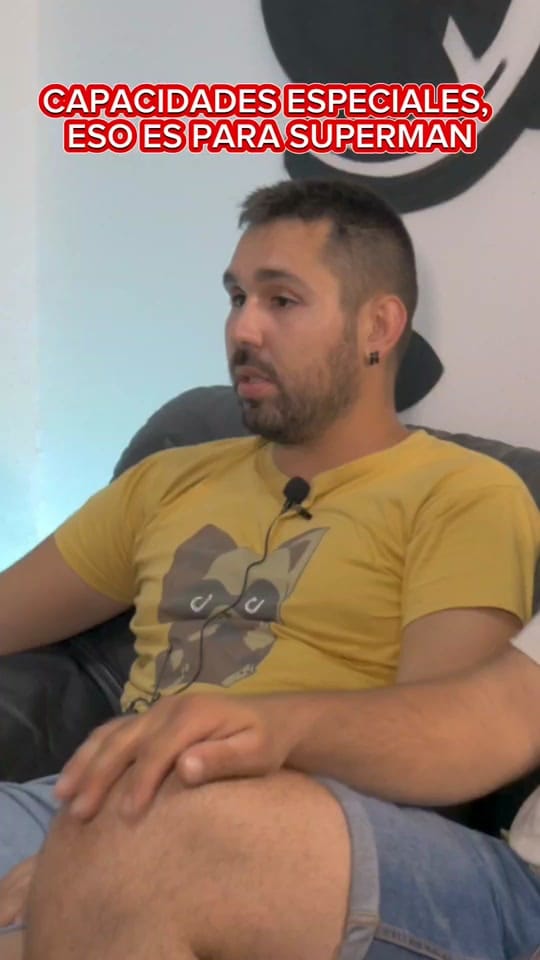 Post 10 by Sin Filtro Entrevistas on TikTok (video)