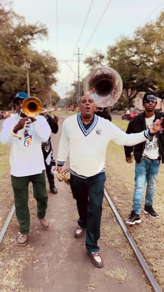 Post 3 by glendavidandrews on TikTok (video)