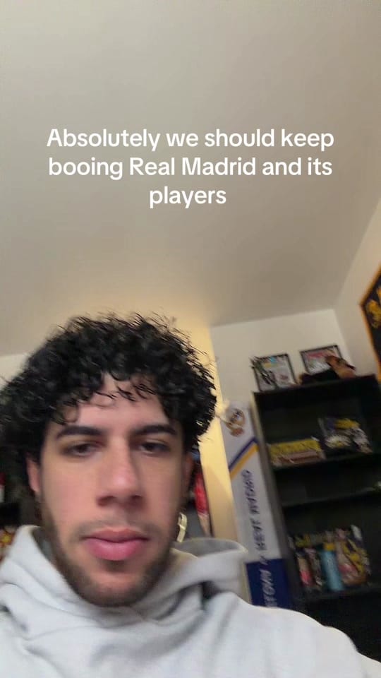 Post 8 by Blancos Podcast on TikTok (video)