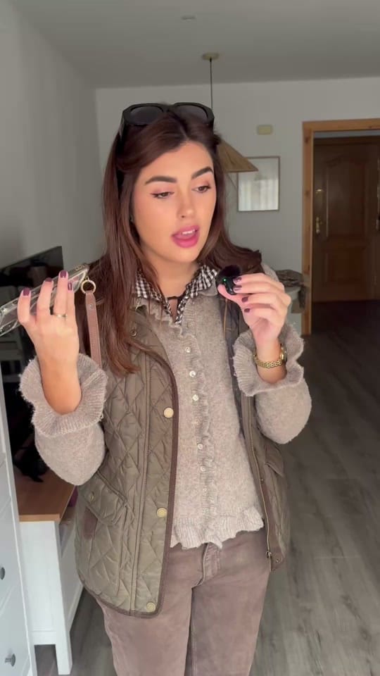 Post 1 by Nana Poveda ✨ on TikTok (video)