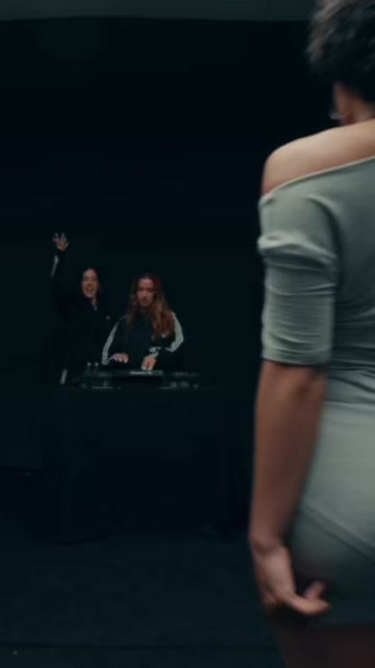 Post 7 by Aleks on TikTok (video)