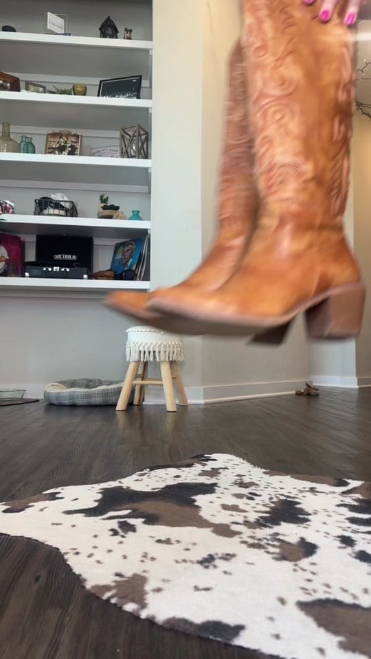 Post 9 by Tina Marie | Fashion Finds 🤎 on TikTok (video)