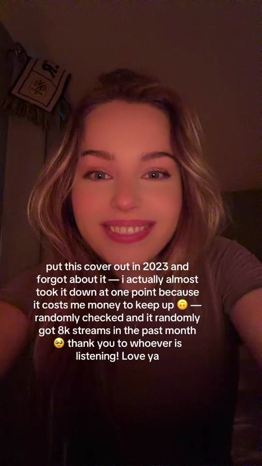 Post 2 by Claudia B. on TikTok (video)