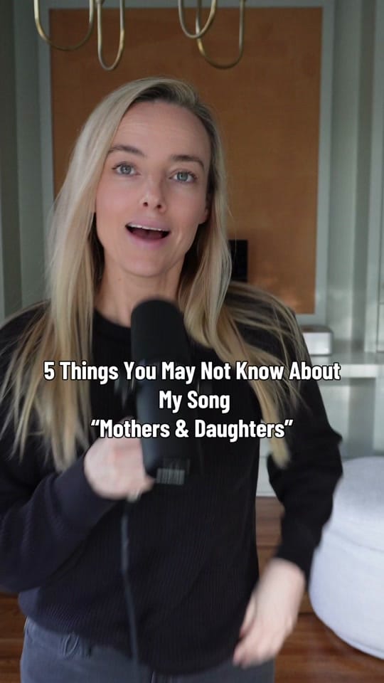 Post 8 by Emma White on TikTok (video)