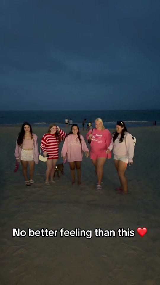 Post 4 by simone on TikTok (video)