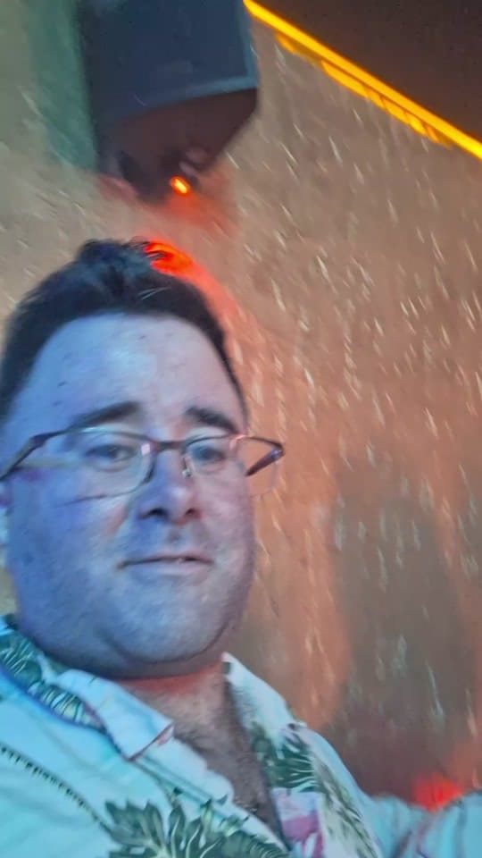 Post 1 by Los Gemelos de Alicante on TikTok (video)