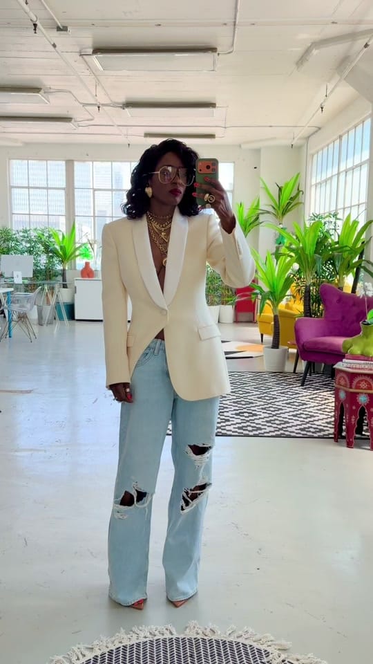 Post 2 by Folake Kuye Huntoon on TikTok (video)
