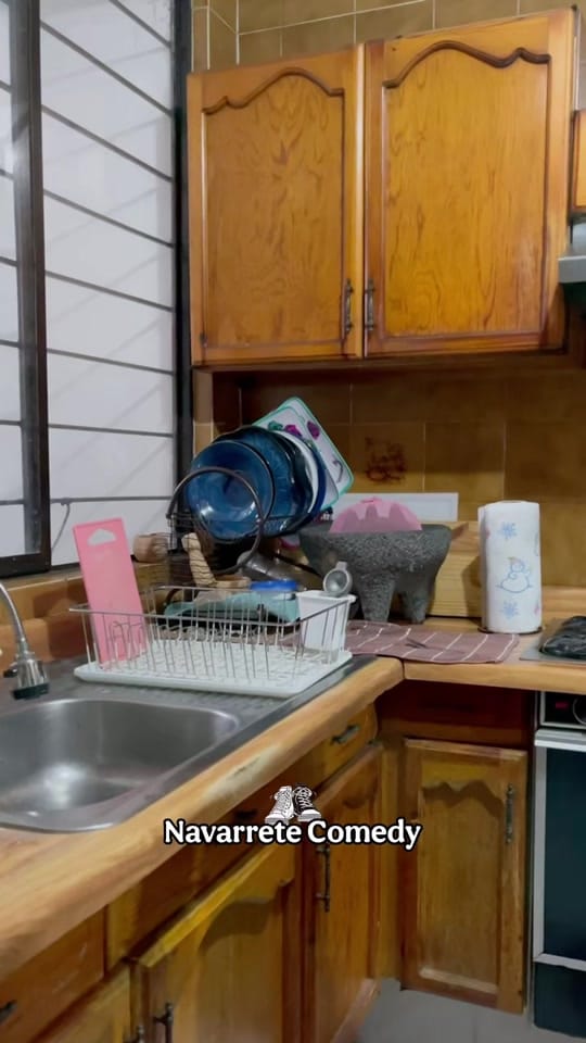Post 7 by Navarrete Comedy on TikTok (video)