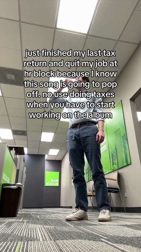 Post 1 by Fwango on TikTok (video)