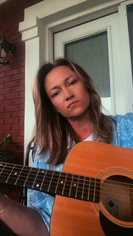 Post 1 by Kat Hunter on TikTok (video)