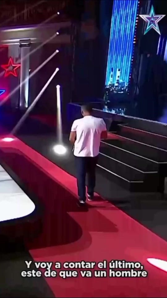 Post 10 by Rubén Serrano Cómico on TikTok (video)