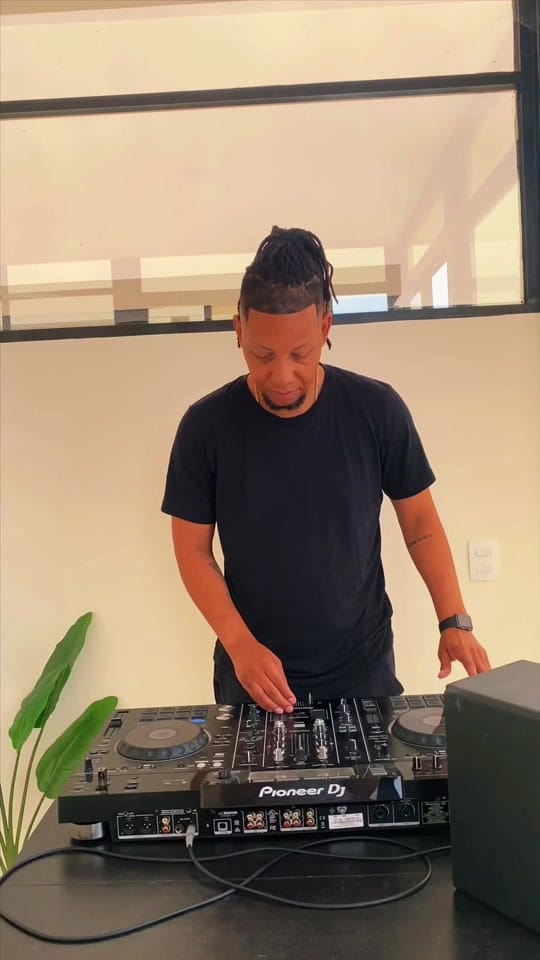 Post 7 by Vindata on TikTok (video)