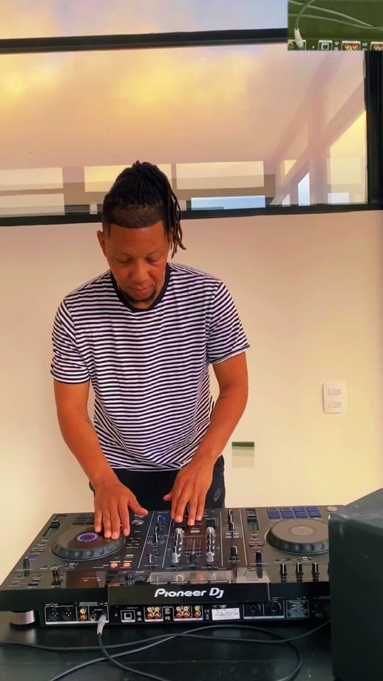 Post 9 by Vindata on TikTok (video)