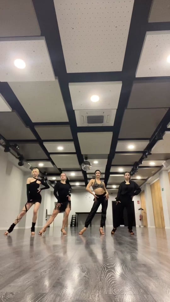 Post 6 by Alina Zhukouskaya on TikTok (video)
