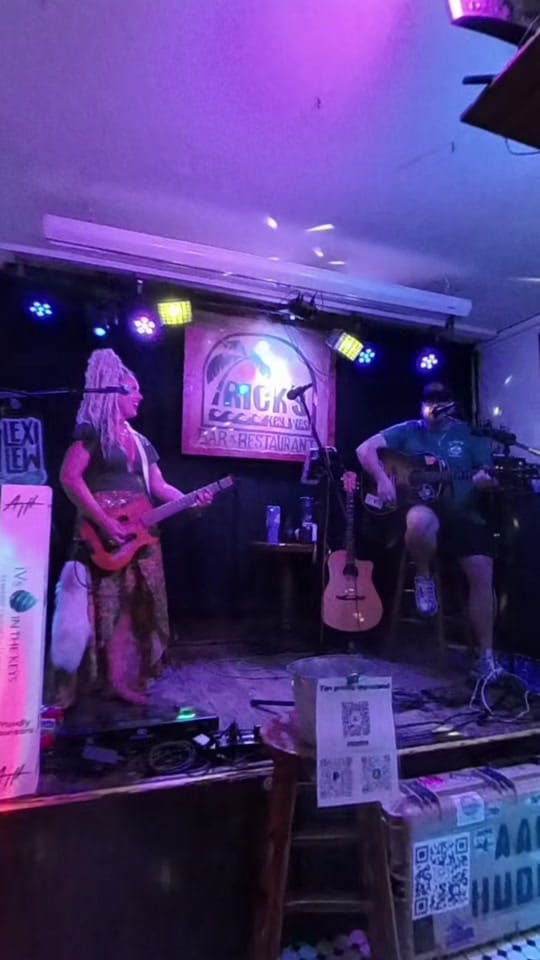 Post 4 by Jinty on TikTok (video)