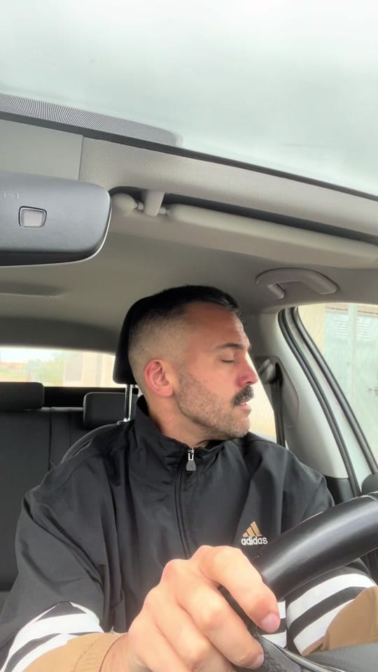 Post 5 by Alex GR on TikTok (video)