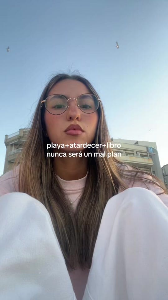Post 1 by camila altuve:) on TikTok (video)