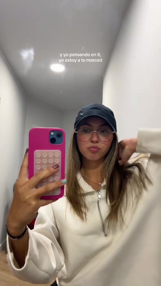 Post 2 by camila altuve:) on TikTok (video)