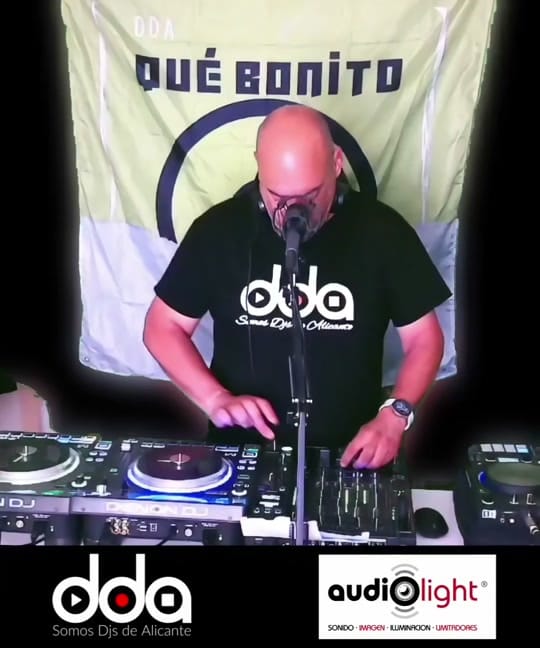 Post 1 by Somos Djs de Alicante on TikTok (video)