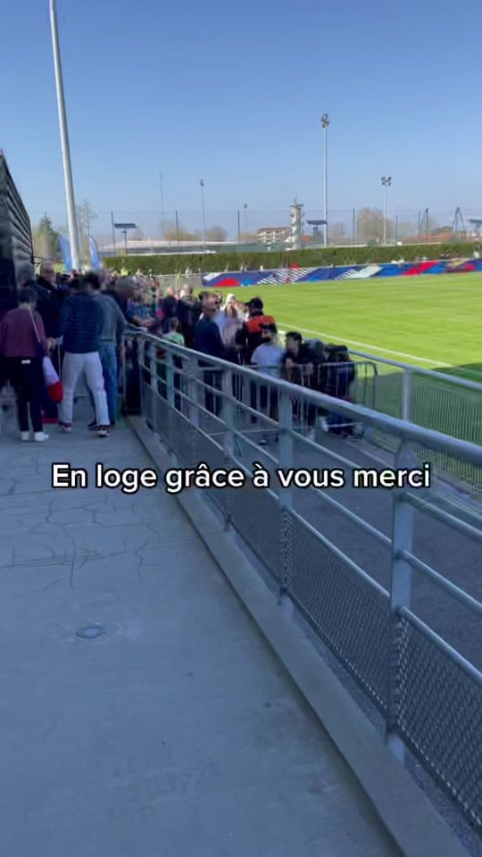 Post 8 by Enrouelibre64 on TikTok (video)