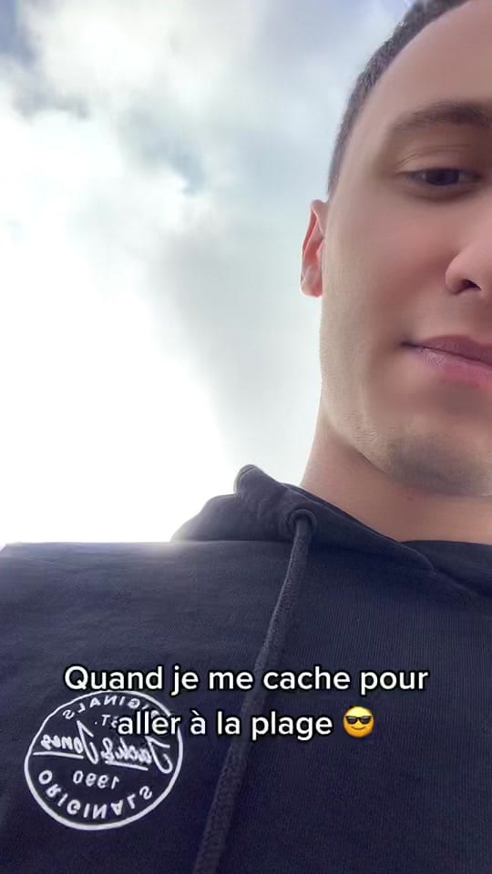 Post 6 by Enrouelibre64 on TikTok (video)