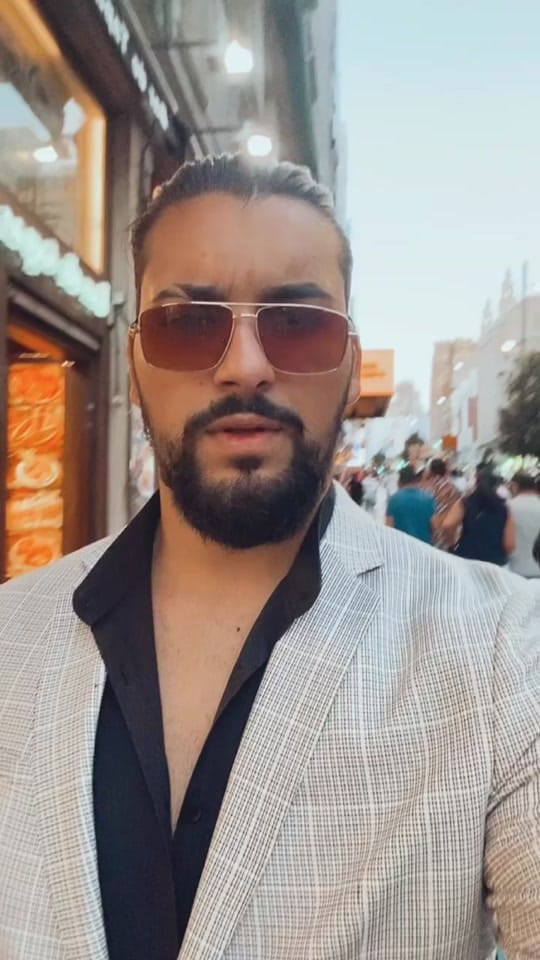 Post 10 by Eugenio on TikTok (video)