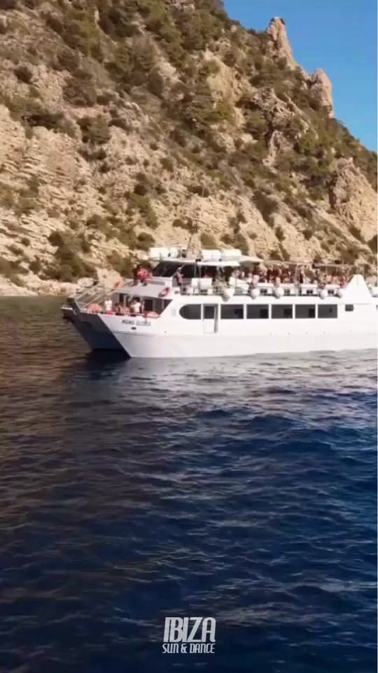 Post 10 by ibizasundanceoficial on TikTok (video)