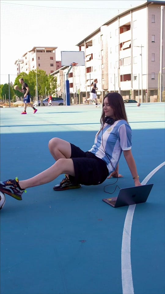 Post 3 by Vilu Gontero on TikTok (video)