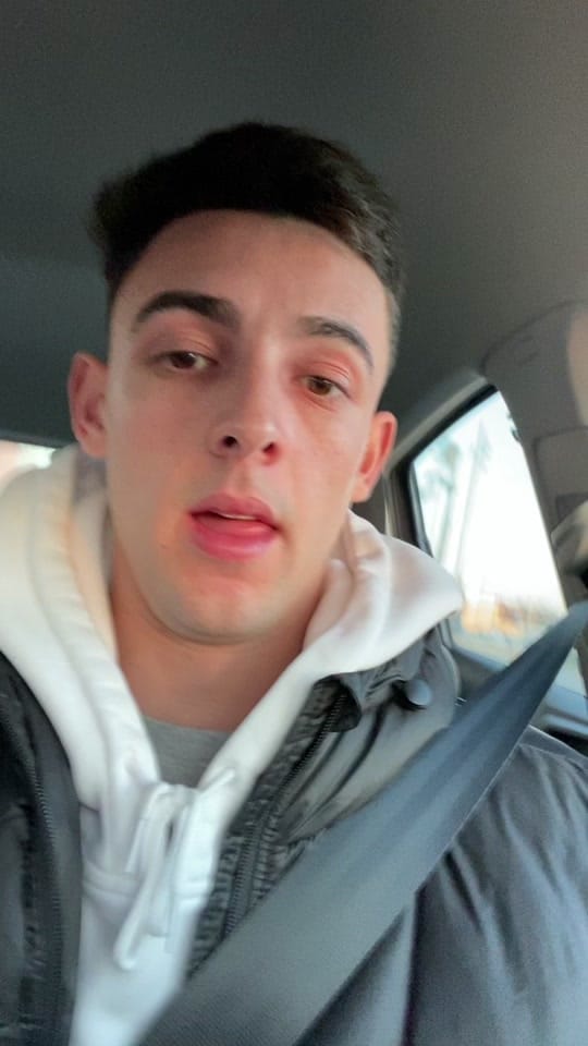 Post 10 by Oscar Rivero on TikTok (video)