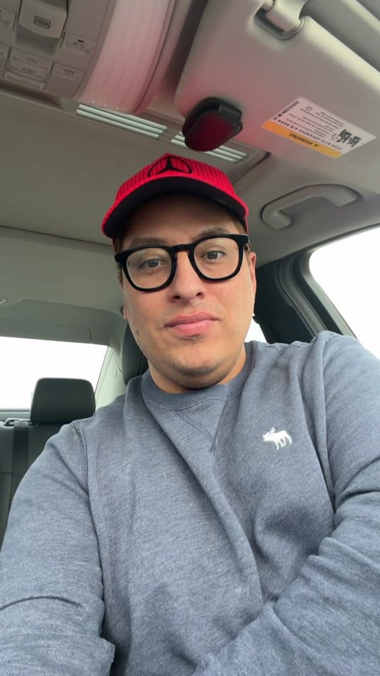Post 2 by Radames on TikTok (video)