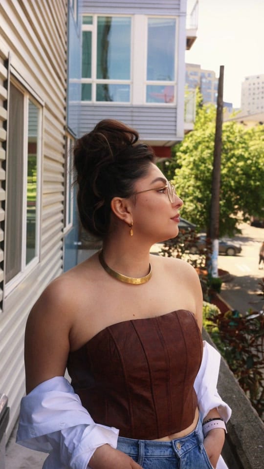 Post 6 by Lucia Flores-Wiseman on TikTok (video)