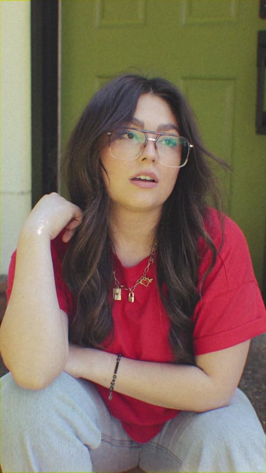 Post 4 by Lucia Flores-Wiseman on TikTok (video)