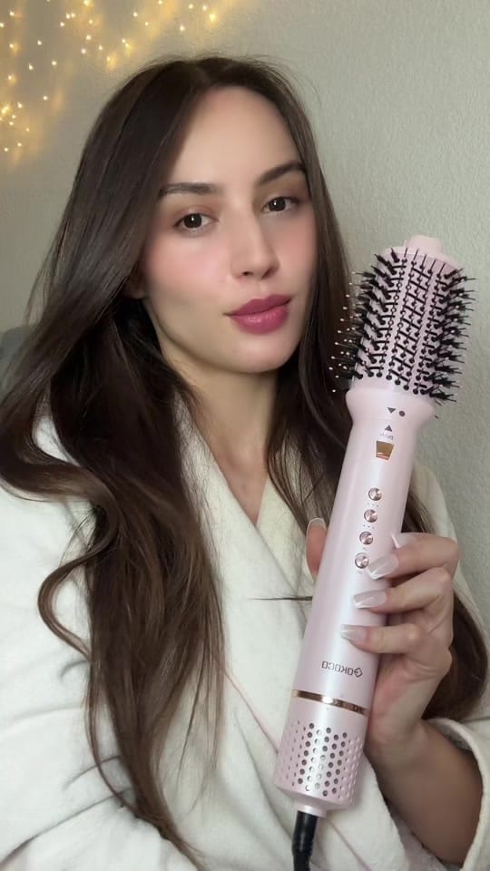 Post 3 by Claudia Arce on TikTok (video)
