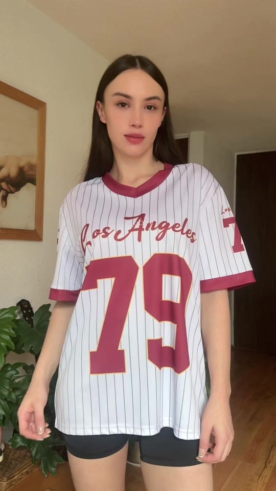 Post 2 by Claudia Arce on TikTok (video)