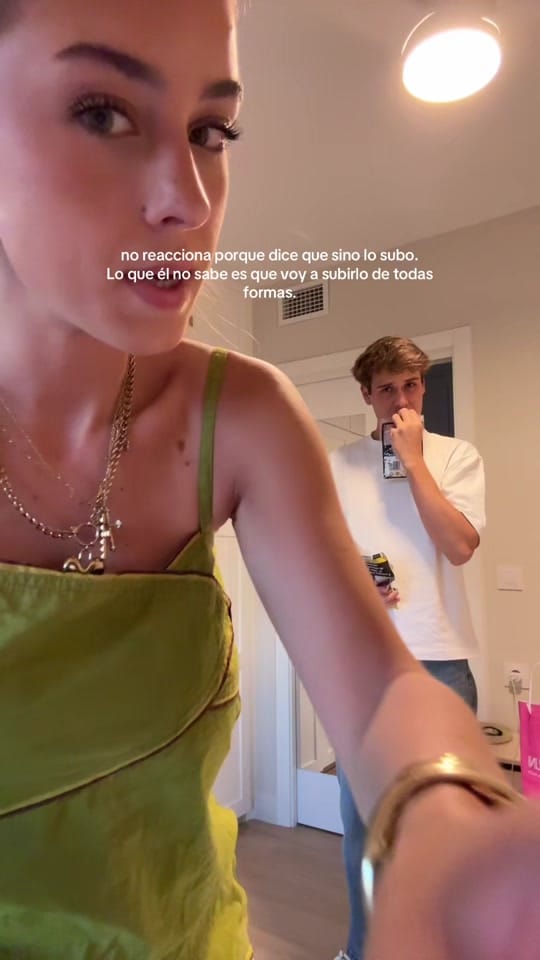 Post 3 by 𝙼𝚊𝚛𝚒𝚊 on TikTok (video)