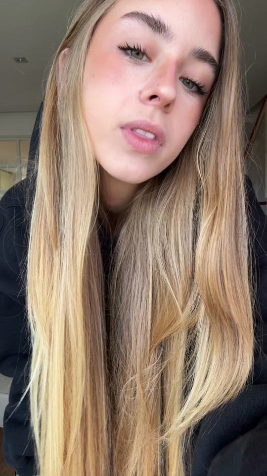 Post 7 by 𝙼𝚊𝚛𝚒𝚊 on TikTok (video)
