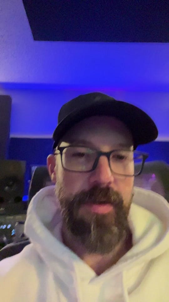 Post 6 by Soundmindbeats on TikTok (video)