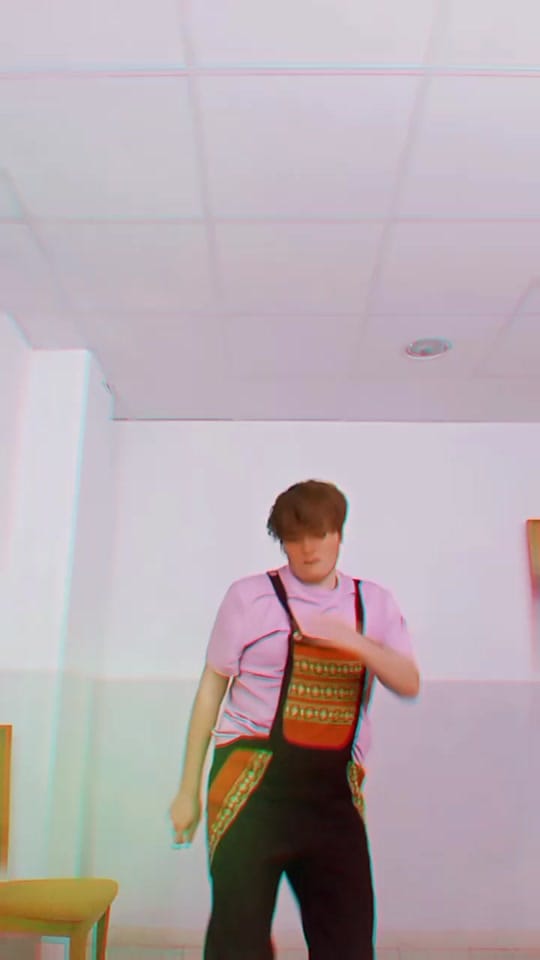Post 2 by ✨ Karl 🧡 on TikTok (video)