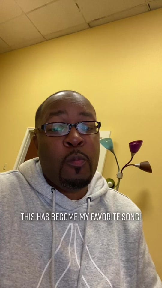 Post 10 by Jonas Q on TikTok (video)