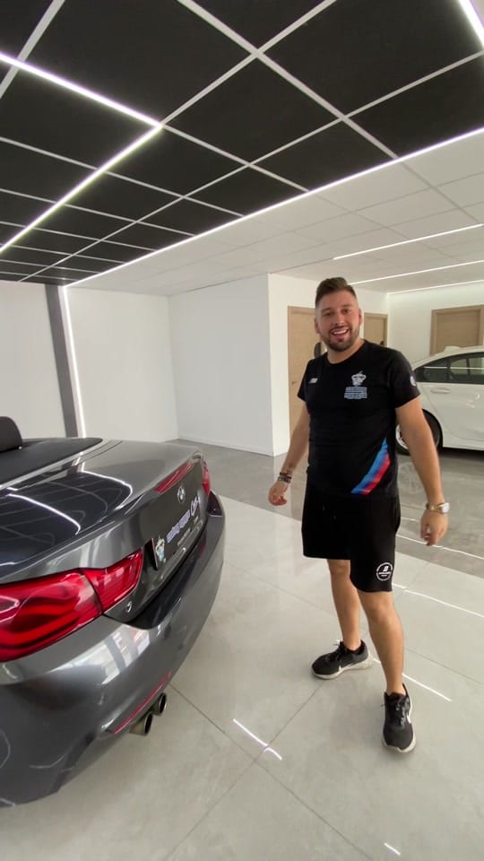Post 9 by CodingMurcia on TikTok (video)
